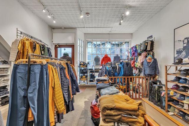 15 Central Street, Woodstock, VT 05091