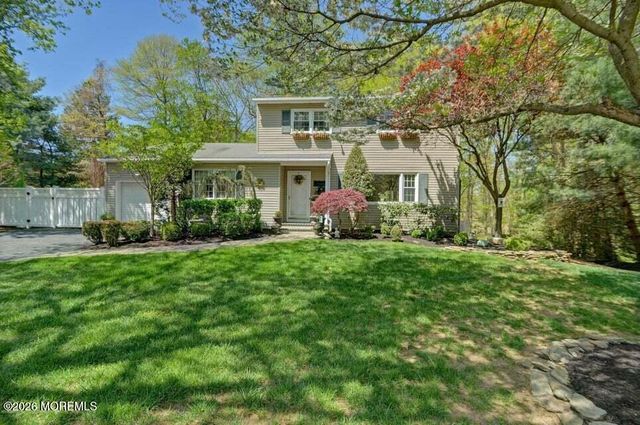 9 Emory Drive, Lincroft, NJ 07738