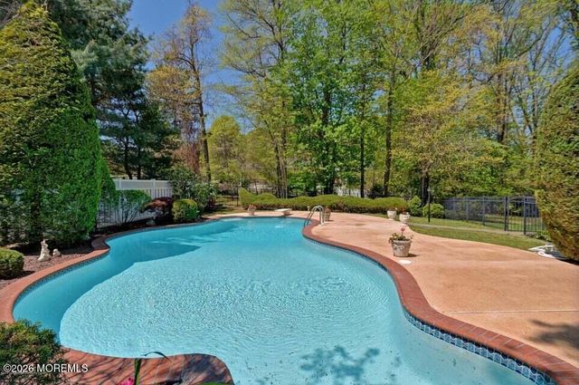 9 Emory Drive, Lincroft, NJ 07738