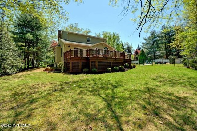 9 Emory Drive, Lincroft, NJ 07738
