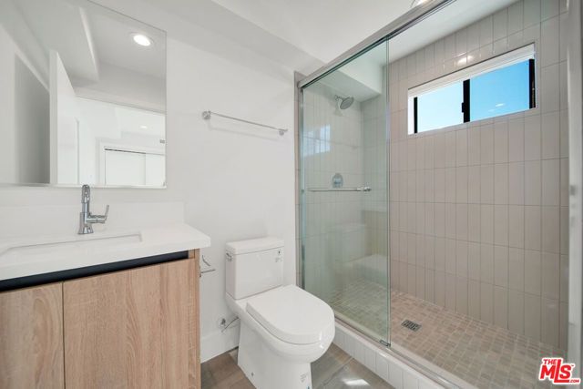 406 N Kenmore Avenue, Los Angeles, CA 90004
