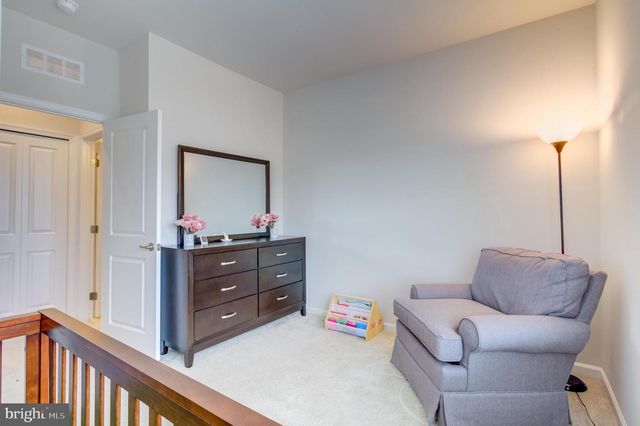 8244 HICKORY HOLLOW DR, Glen Burnie, MD 21060