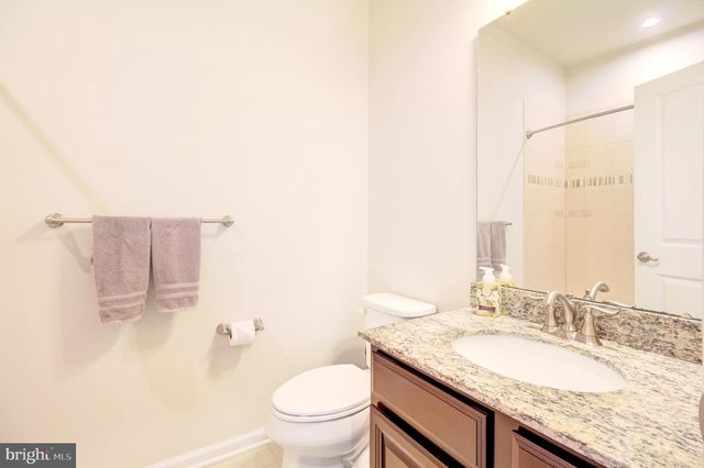 8244 HICKORY HOLLOW DR, Glen Burnie, MD 21060