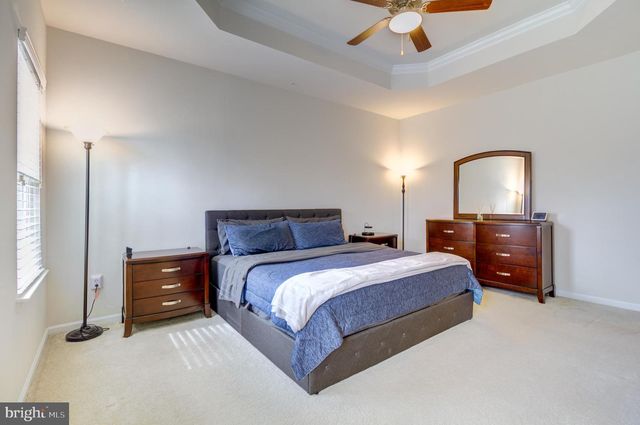 8244 HICKORY HOLLOW DR, Glen Burnie, MD 21060