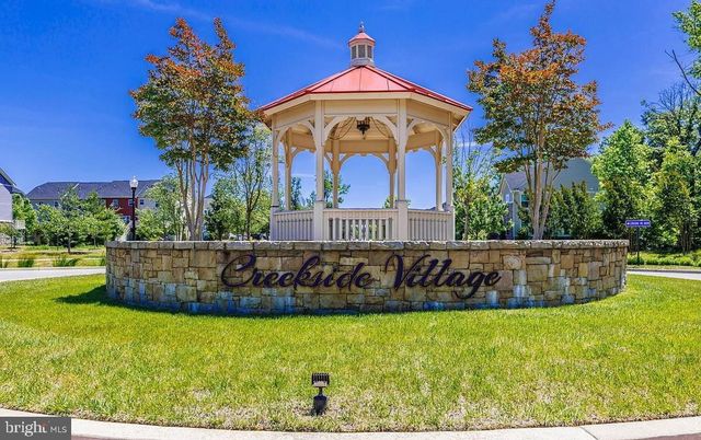 8244 HICKORY HOLLOW DR, Glen Burnie, MD 21060