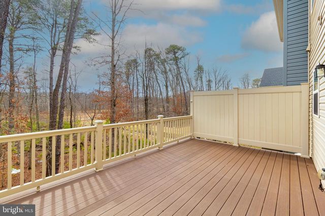 8244 HICKORY HOLLOW DR, Glen Burnie, MD 21060