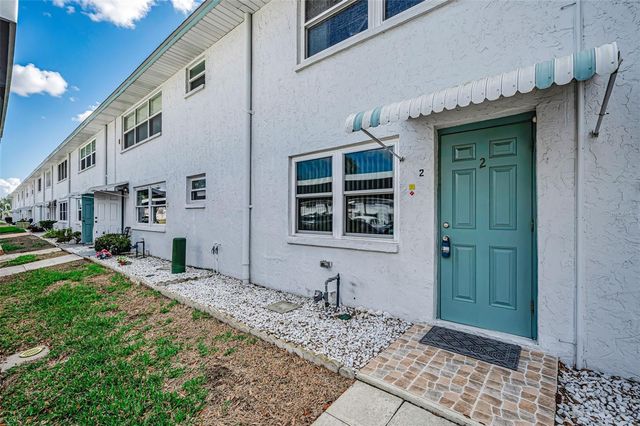 5257 81ST LANE N 2, St Petersburg, FL 33709