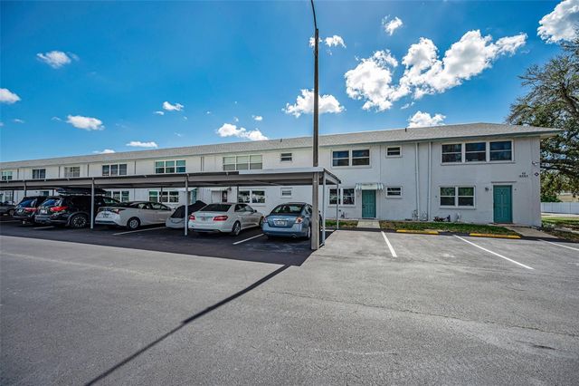 5257 81ST LANE N 2, St Petersburg, FL 33709