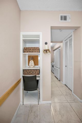 5257 81ST LANE N 2, St Petersburg, FL 33709