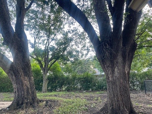 5619 Lake Jackson Street, Waco, TX 76710