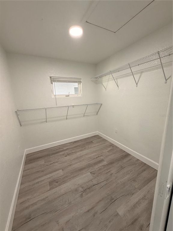 Image 13 of property listing at 7513 RUSTIC DRIVE, Tampa, FL 33634