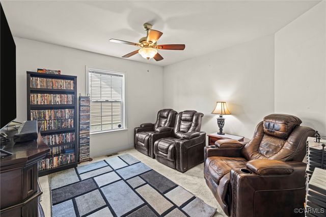 9949 Reymet Ct, North Chesterfield, VA 23237