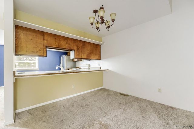 2405 S Worchester Court B, Aurora, CO 80014