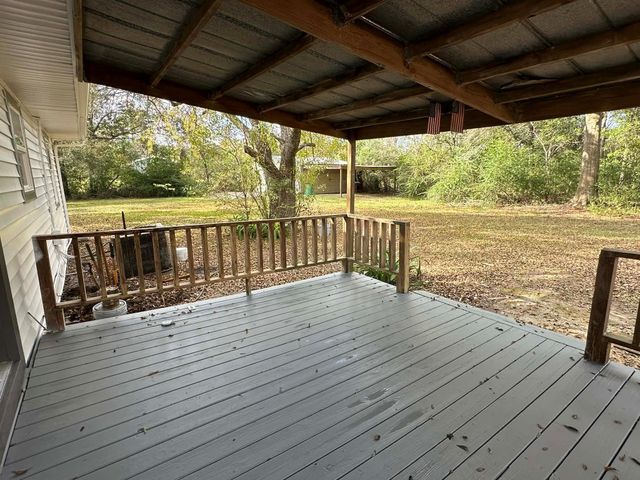 614 Fm 1406 Road, Winnie, TX 77665