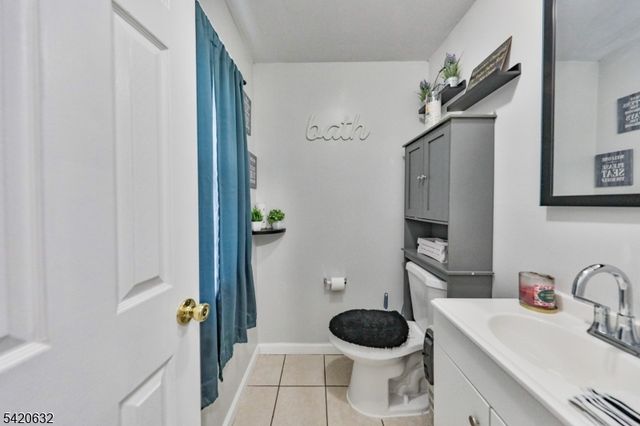 300 Chambers St, Phillipsburg Town, NJ 08865