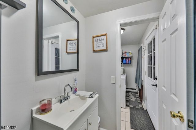 300 Chambers St, Phillipsburg Town, NJ 08865