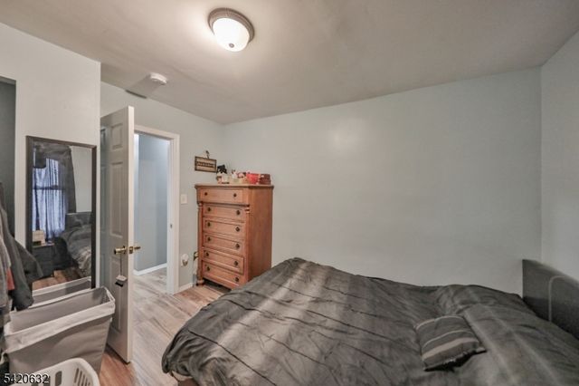 300 Chambers St, Phillipsburg Town, NJ 08865