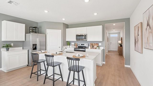 1209 12TH STREET SE, Ruskin, FL 33570