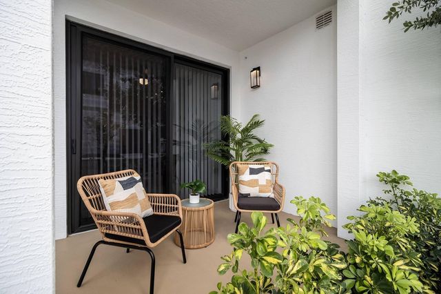 11260 Channing Way 212, Royal Palm Beach, FL 33414