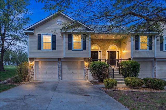 1308 Ashley Drive, Grain Valley, MO 64029