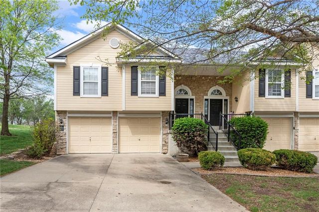 1308 Ashley Drive, Grain Valley, MO 64029