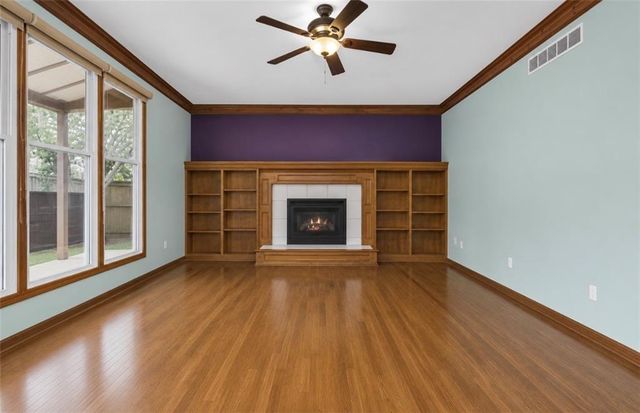 1608 NE 81st Street, Kansas City, MO 64118