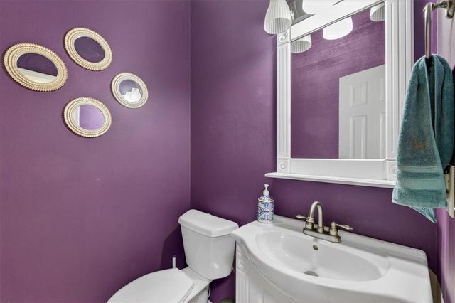 1608 NE 81st Street, Kansas City, MO 64118