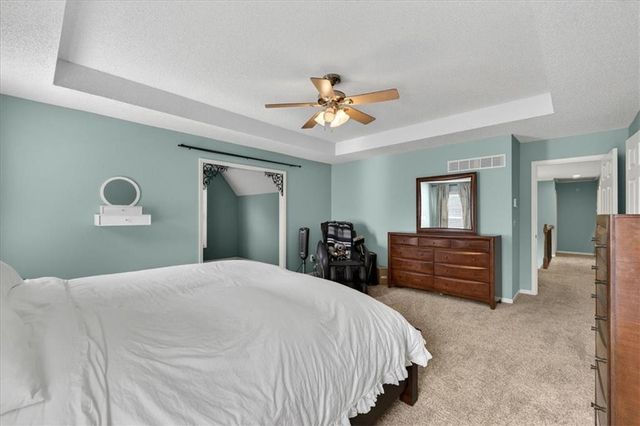 1608 NE 81st Street, Kansas City, MO 64118