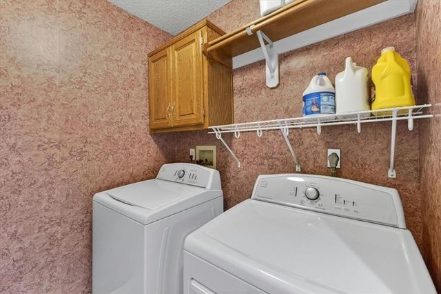 1608 NE 81st Street, Kansas City, MO 64118