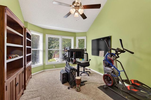1608 NE 81st Street, Kansas City, MO 64118