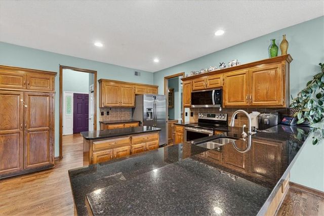 1608 NE 81st Street, Kansas City, MO 64118