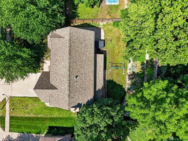 1608 NE 81st Street, Kansas City, MO 64118
