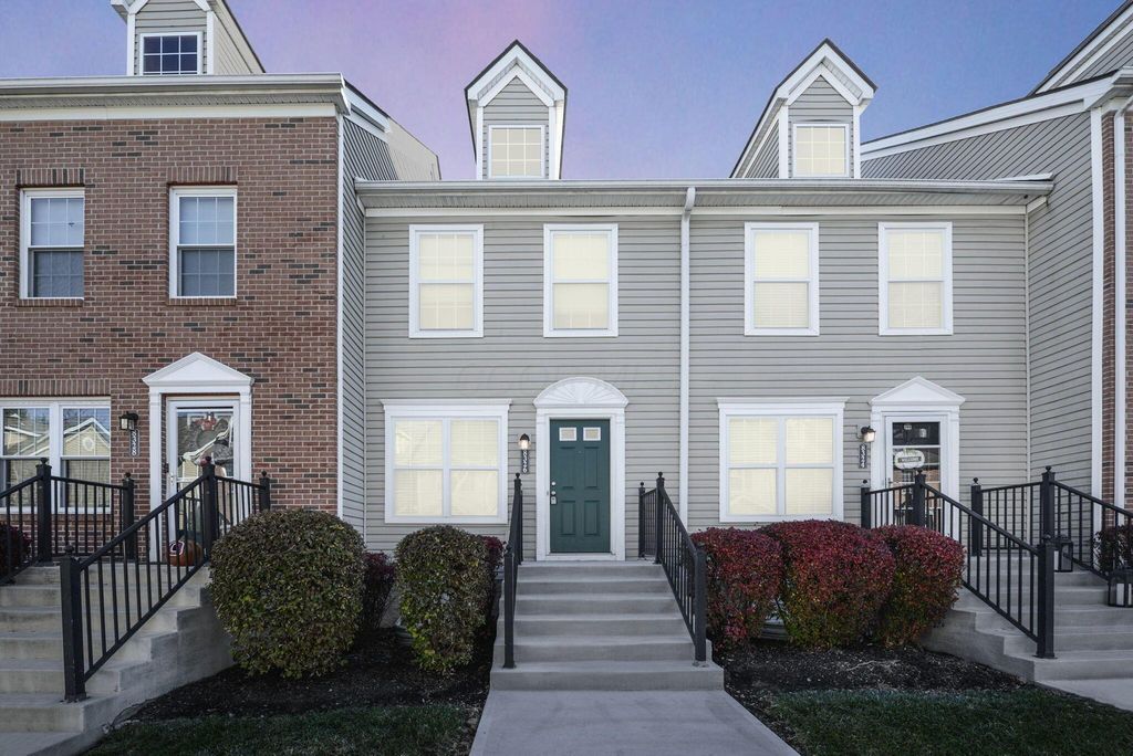 8326 Bruntsfield Road, Columbus, OH 43235