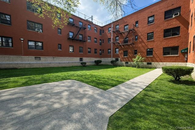 141-20 77 Road 1C, Kew Garden Hills, NY 11367