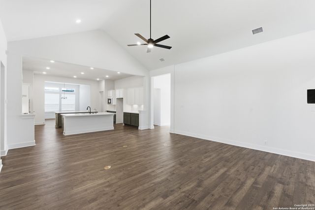 539 Caliban, Cibolo, TX 78108