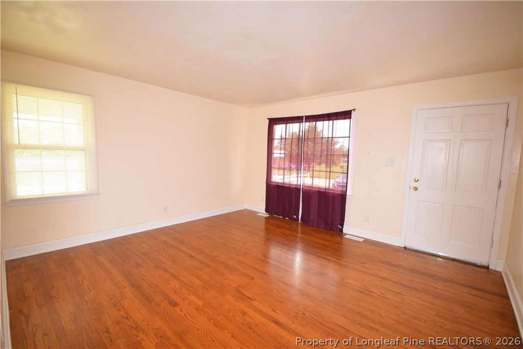 108 S Sixth Street, Spring Lake, NC 28390 — photo 2