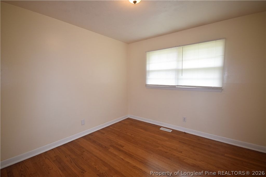 108 S Sixth Street, Spring Lake, NC 28390 — photo 3