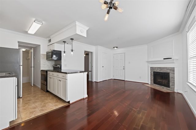 12660 Ashford Point Drive 606, Houston, TX 77082