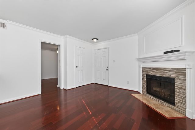 12660 Ashford Point Drive 606, Houston, TX 77082