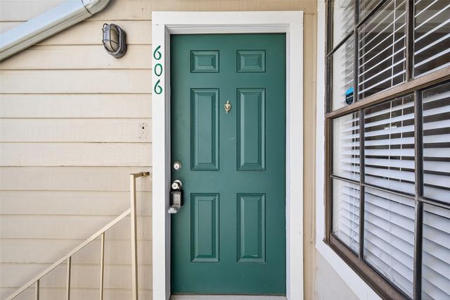 12660 Ashford Point Drive 606, Houston, TX 77082