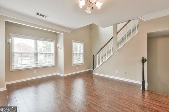 2184 Mill Garden Run, Buford, GA 30519
