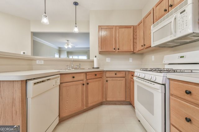 2184 Mill Garden Run, Buford, GA 30519
