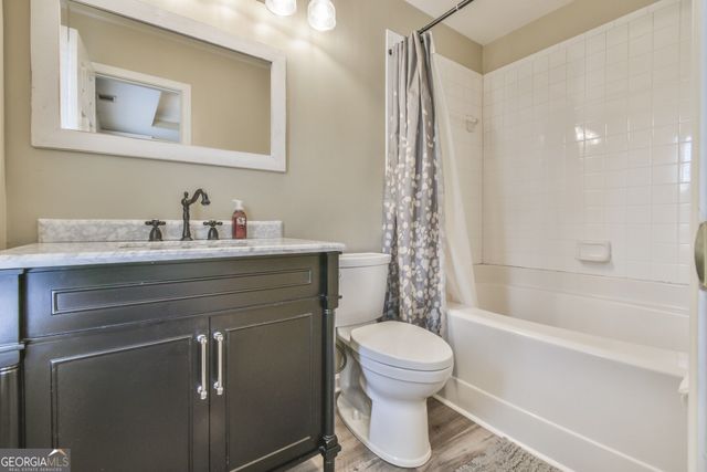 2184 Mill Garden Run, Buford, GA 30519