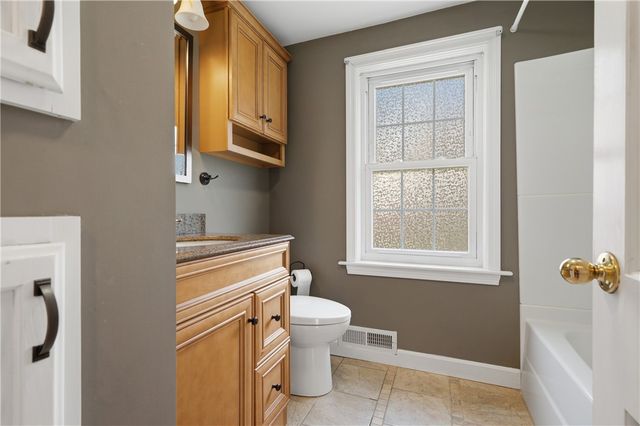 74 Macarthur Road, Woonsocket, RI 02895