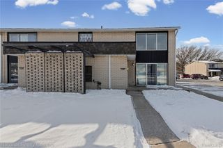 8232 Karam Boulevard 1, Warren, MI 48093