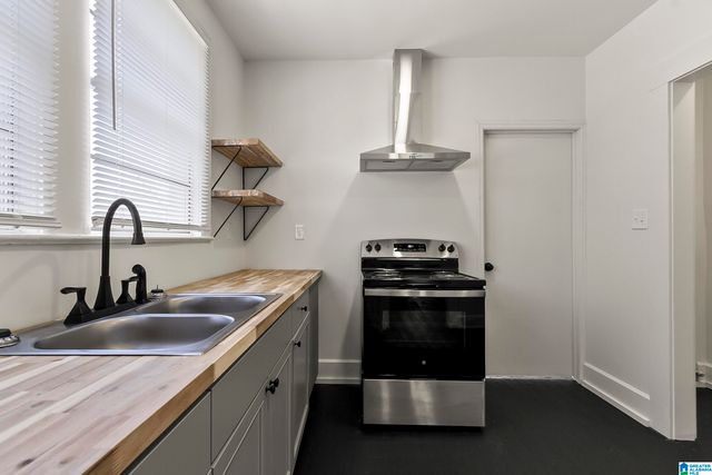 1101 7TH AVENUE W, Birmingham, AL 35204