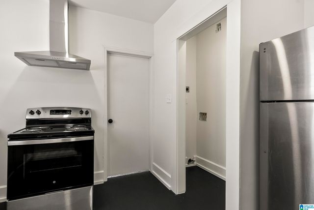 1101 7TH AVENUE W, Birmingham, AL 35204