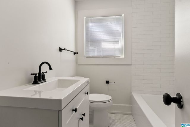 1101 7TH AVENUE W, Birmingham, AL 35204