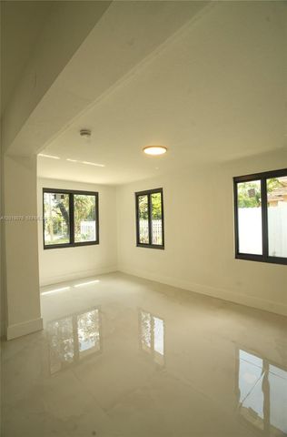 315 NW 127th St 0, North Miami, FL 33168