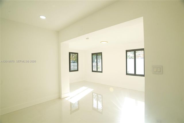 315 NW 127th St 0, North Miami, FL 33168
